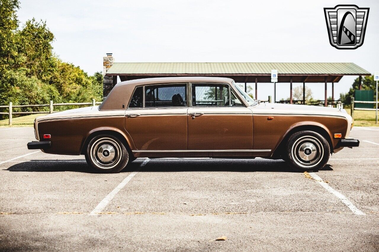 Rolls-Royce-Silver-Wraith-1979-7