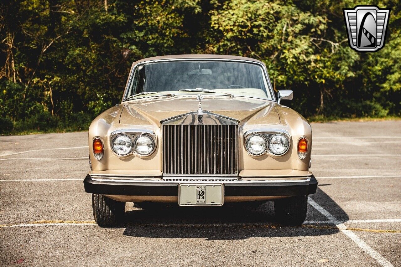 Rolls-Royce-Silver-Wraith-1979-9