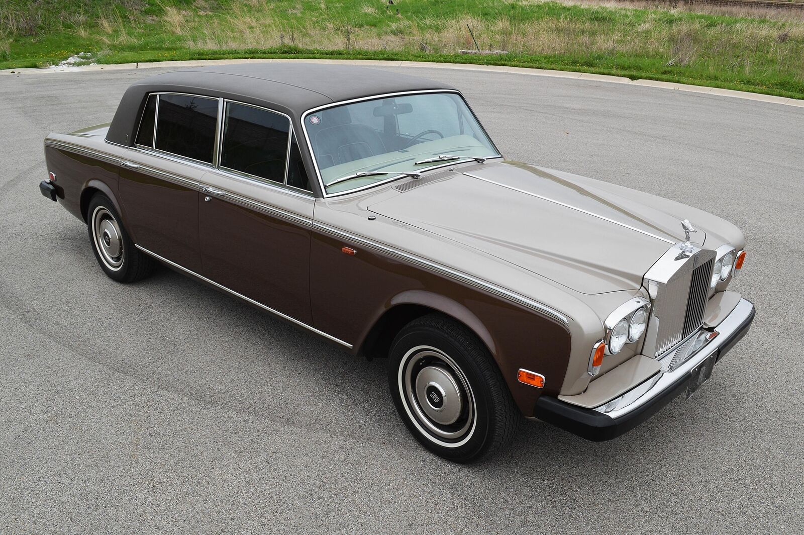 Rolls-Royce-Silver-Wraith-II-1979-15