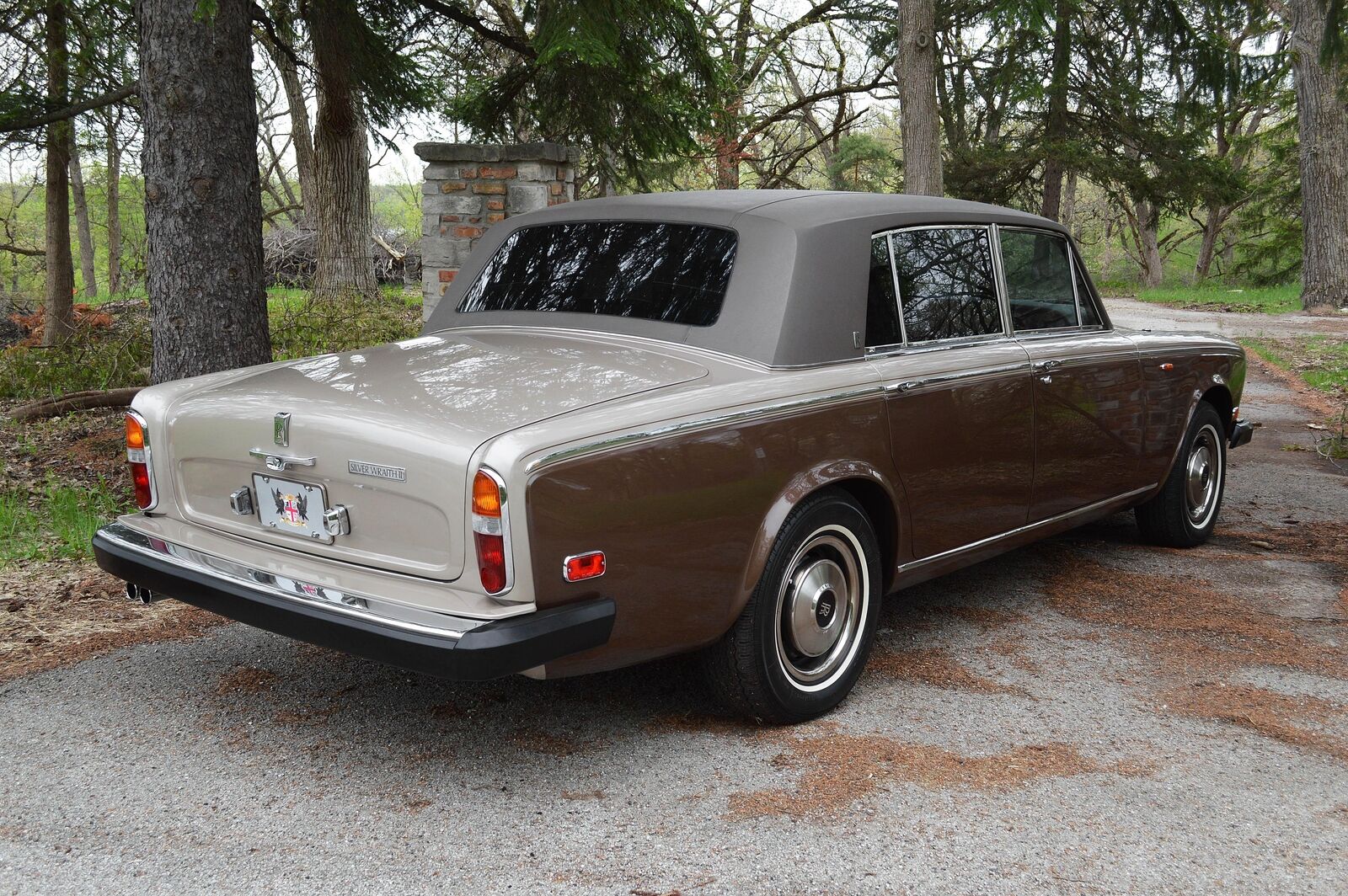 Rolls-Royce-Silver-Wraith-II-1979-6