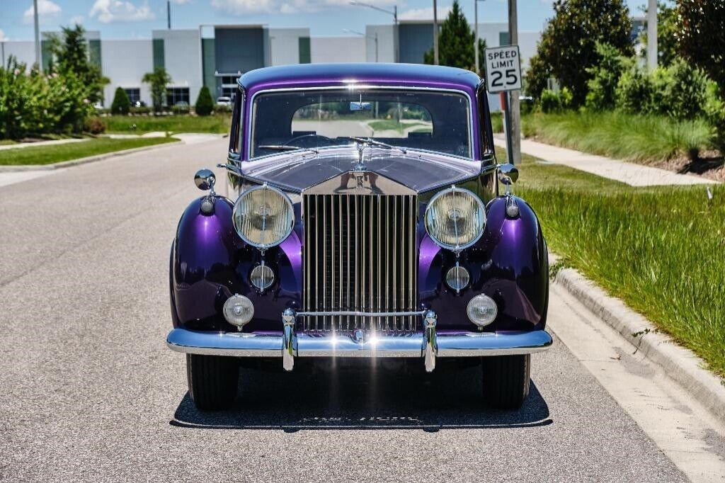 Rolls-Royce-Silver-Wraith-Restored-1956-9