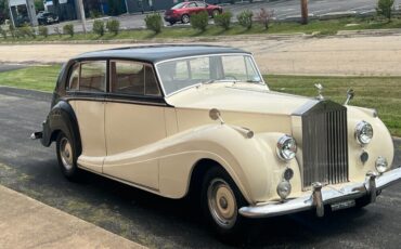 Rolls Royce Silver wraith  1956