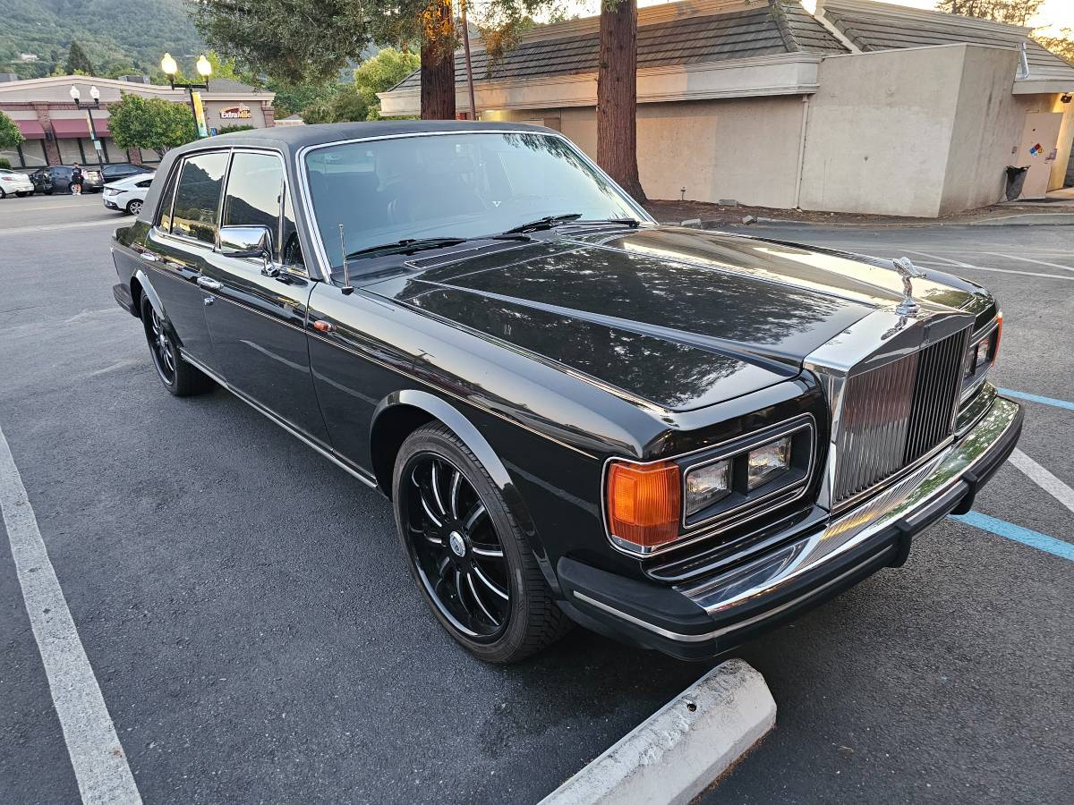 Rolls-royce-Silver-spur-1984-1