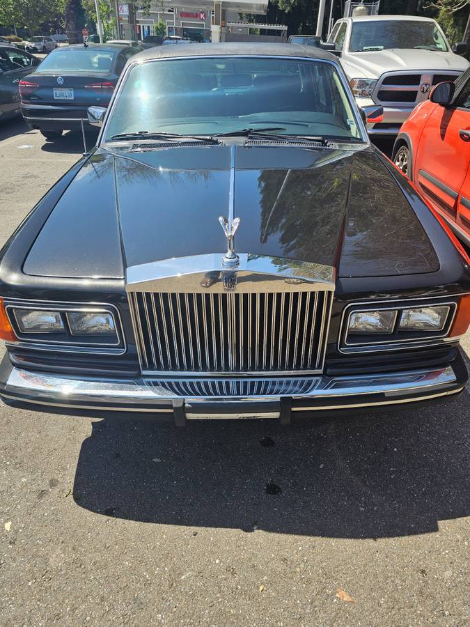 Rolls-royce-Silver-spur-1984-12