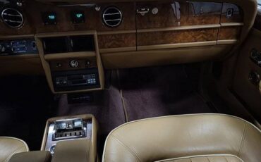 Rolls-royce-Silver-spur-1986-6