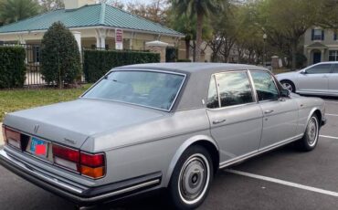 Rolls-royce-Silver-spur-1989-5