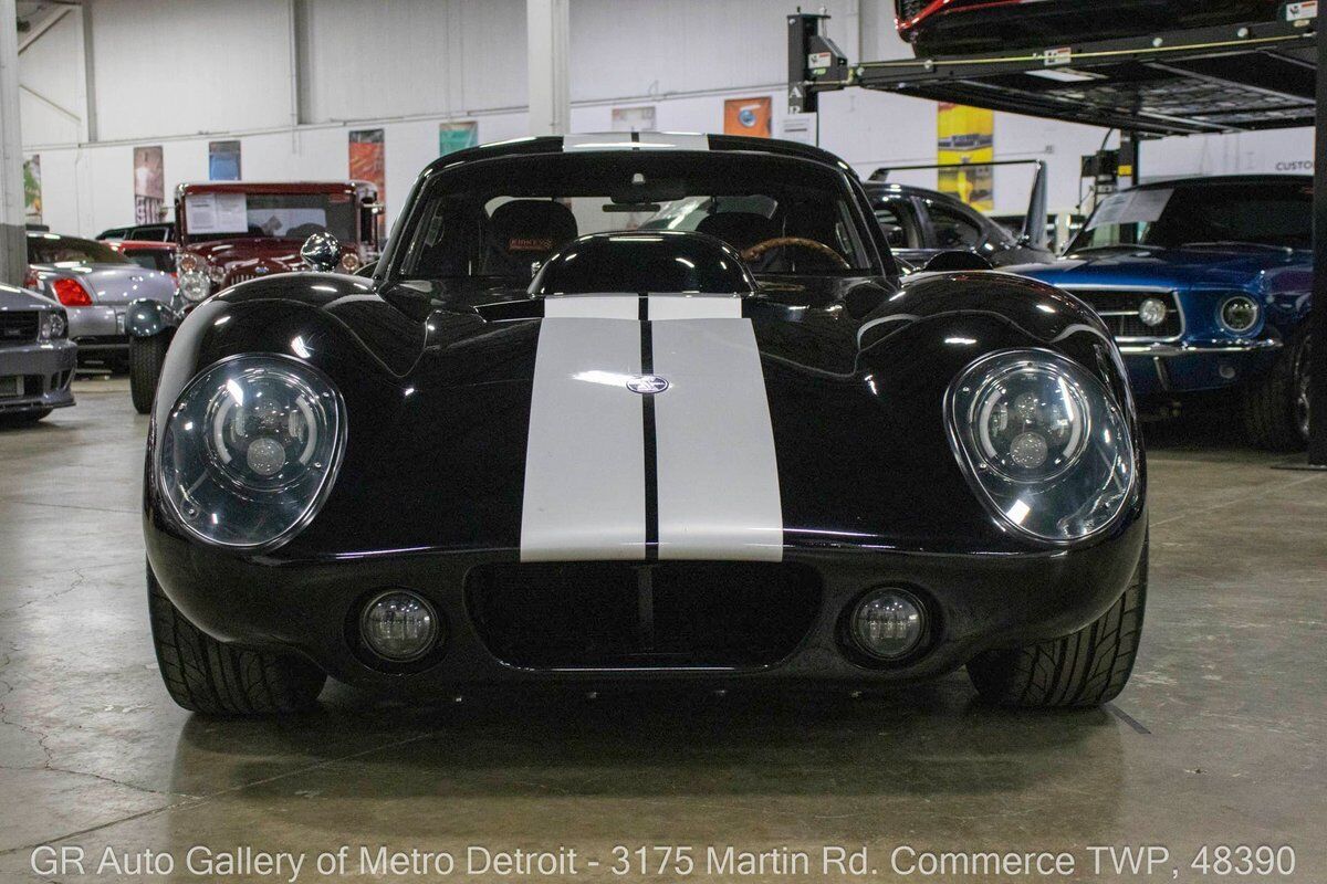 Shelby-Daytona-Coupe-1965-11