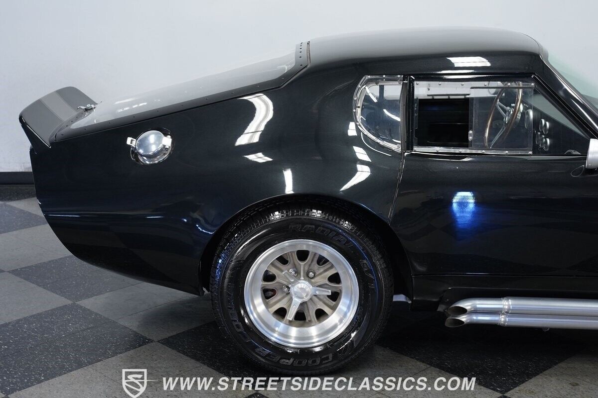 Shelby-Daytona-Coupe-1965-27