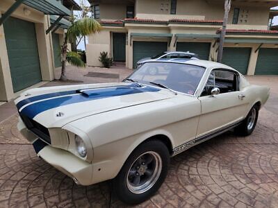 Shelby-GT350-Coupe-1965-3