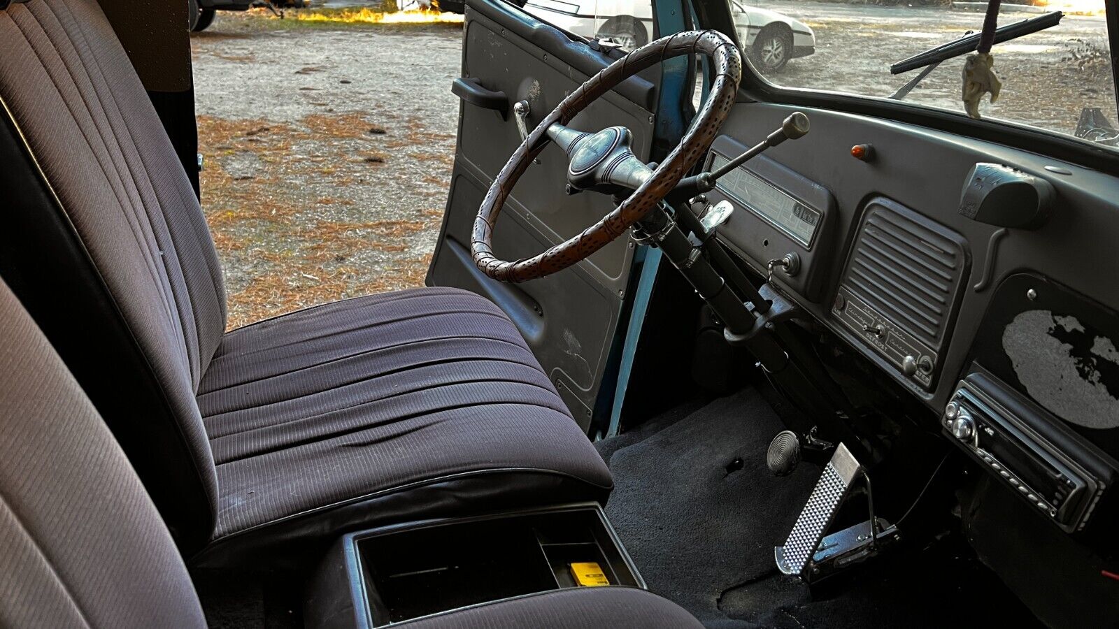 Studebaker-12-Ton-Pickup-1950-24