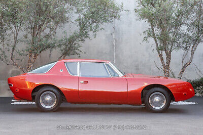 Studebaker-Avanti-1963-3