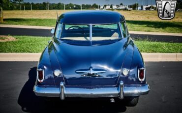 Studebaker-Champion-1952-11