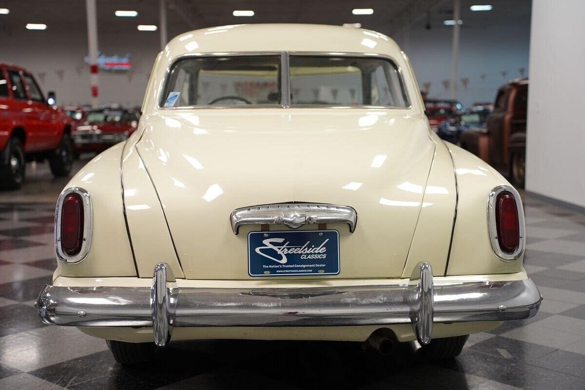 Studebaker-Champion-Coupe-1950-10