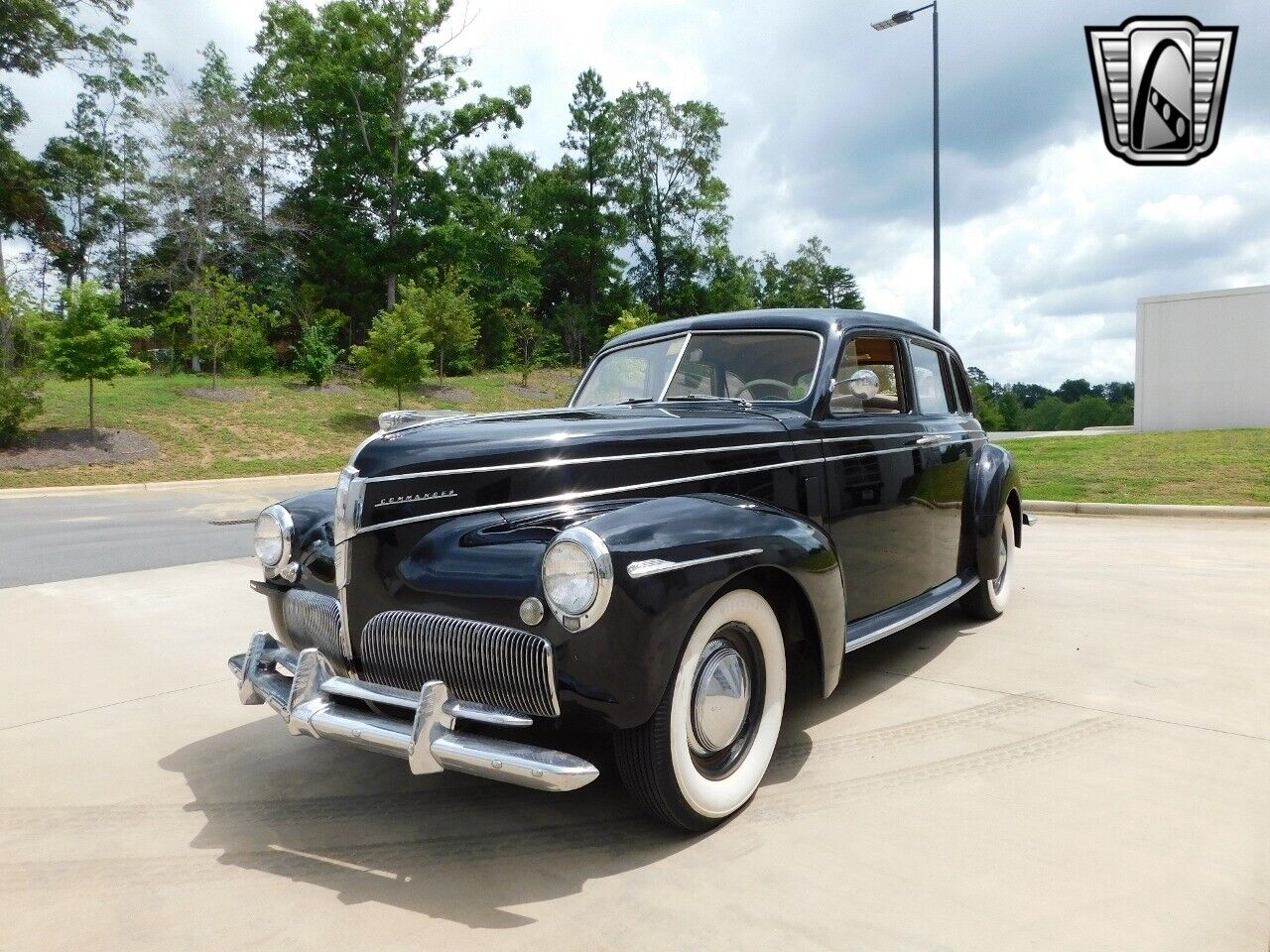 Studebaker-Commander-Berline-1941-4