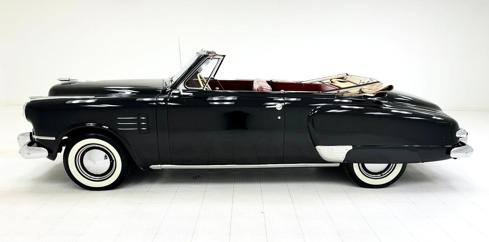 Studebaker-Commander-Cabriolet-1949-3