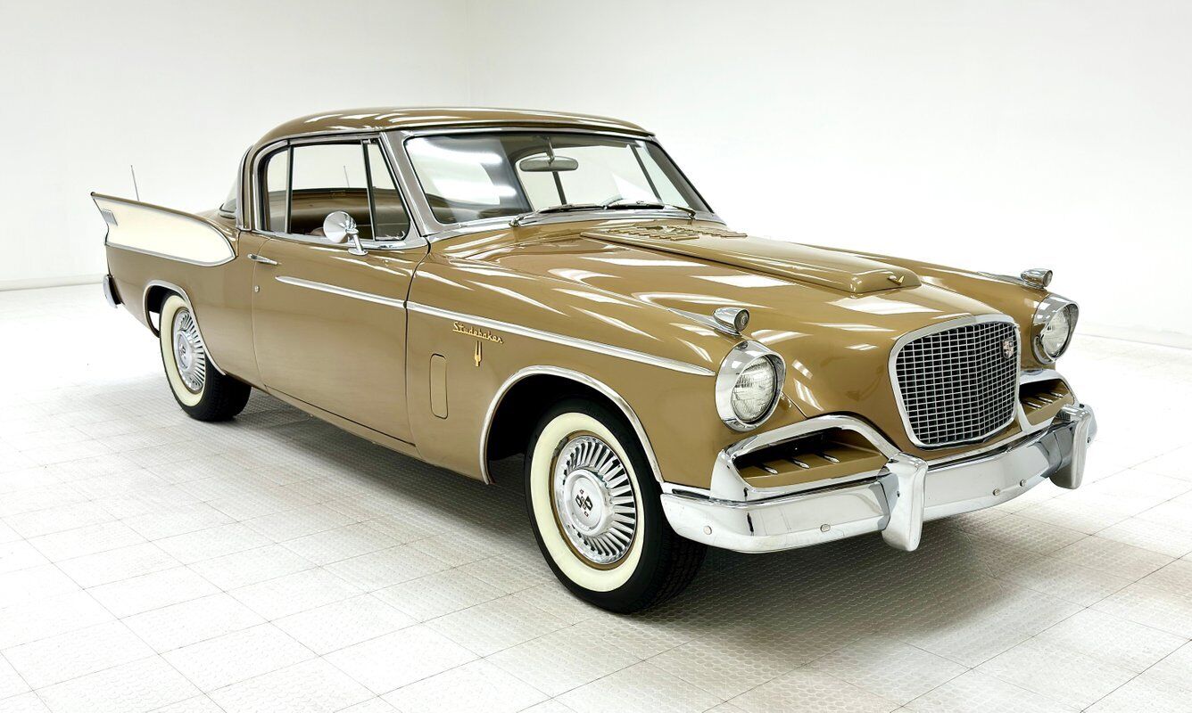 Studebaker-Golden-Hawk-1957-6