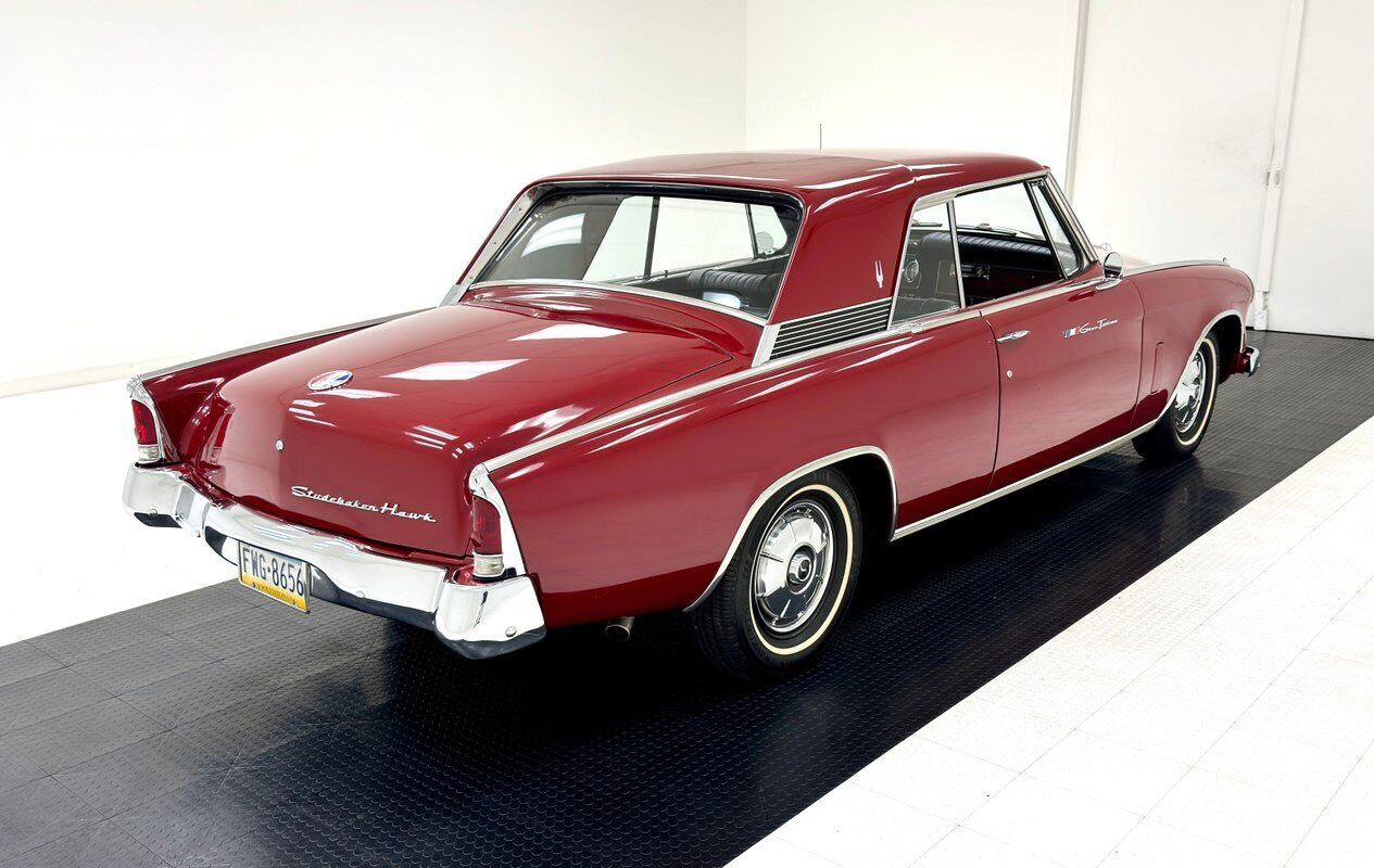 Studebaker-Gran-Turismo-1964-4