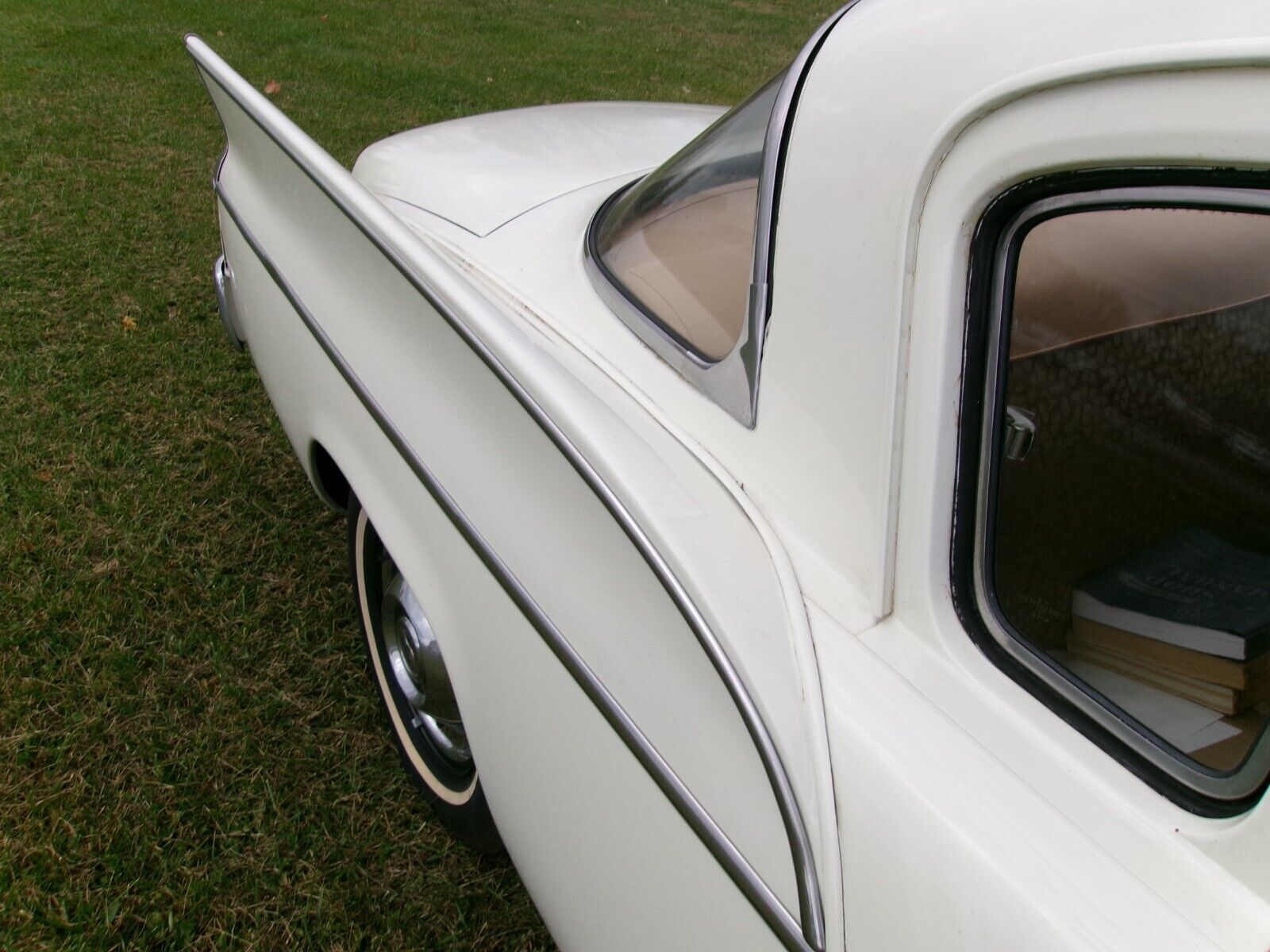 Studebaker-Silver-Hawk-Coupe-1958-30