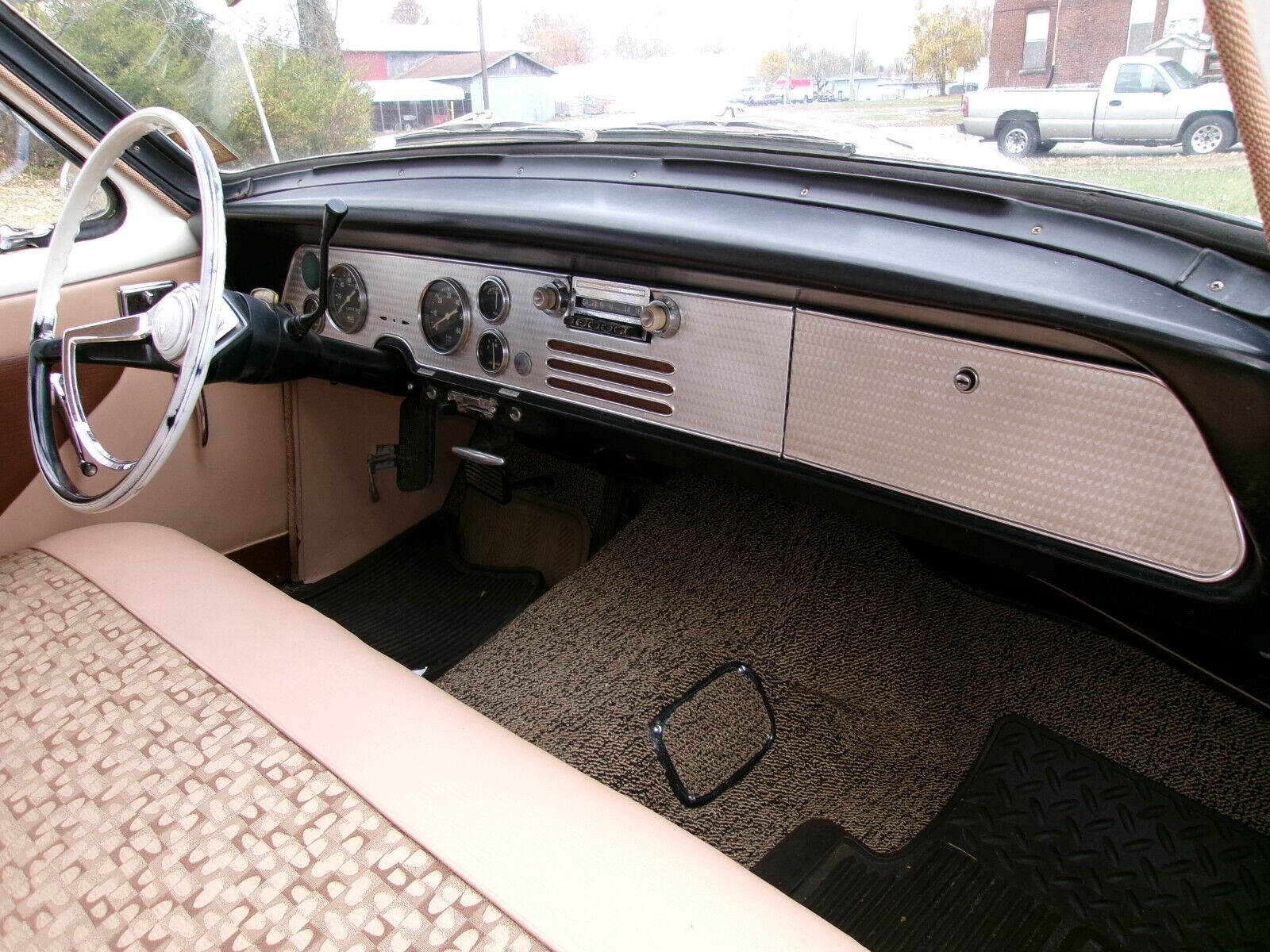 Studebaker-Silver-Hawk-Coupe-1958-32