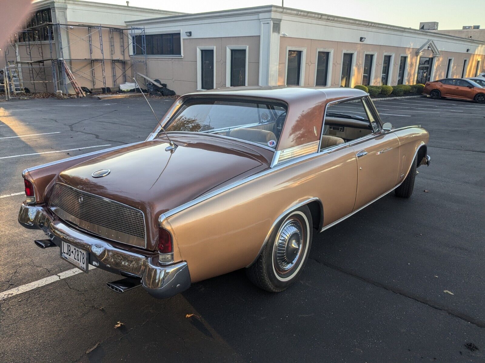 Studebaker-V-8-Coupe-1962-11