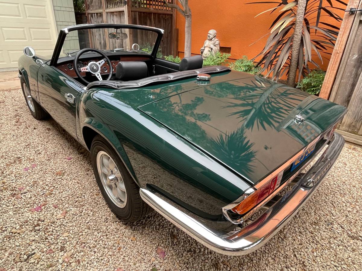 Triumph-Spitfire-1500-1976-3