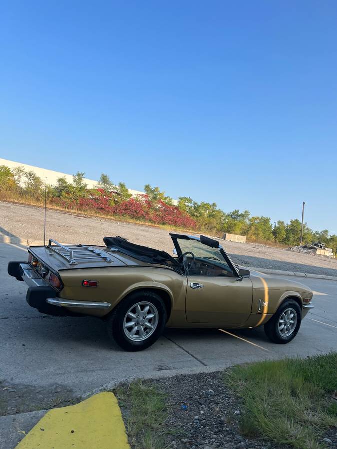 Triumph-Spitfire-1976-4