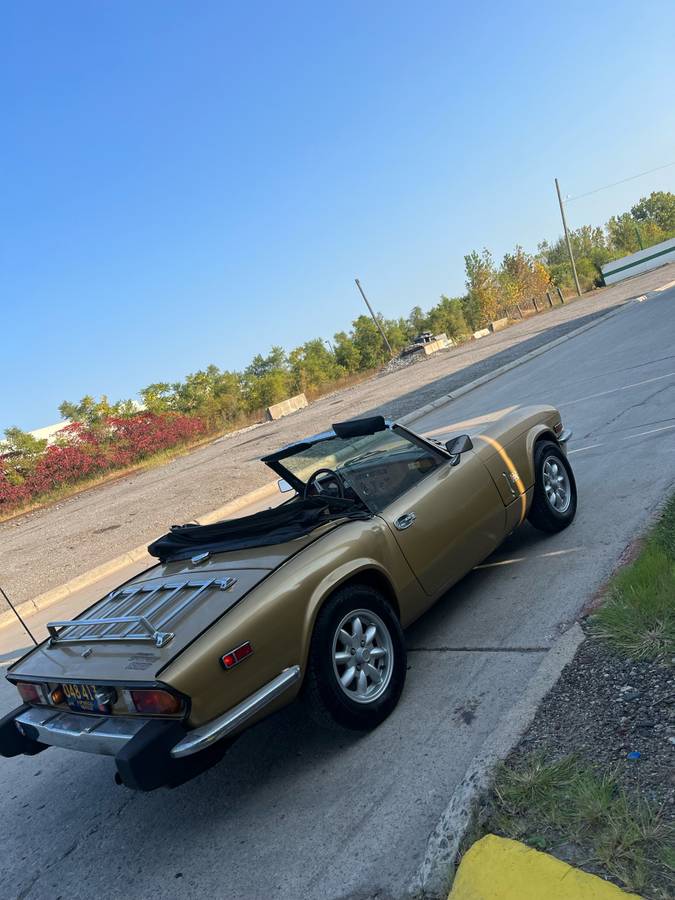 Triumph-Spitfire-1976-5