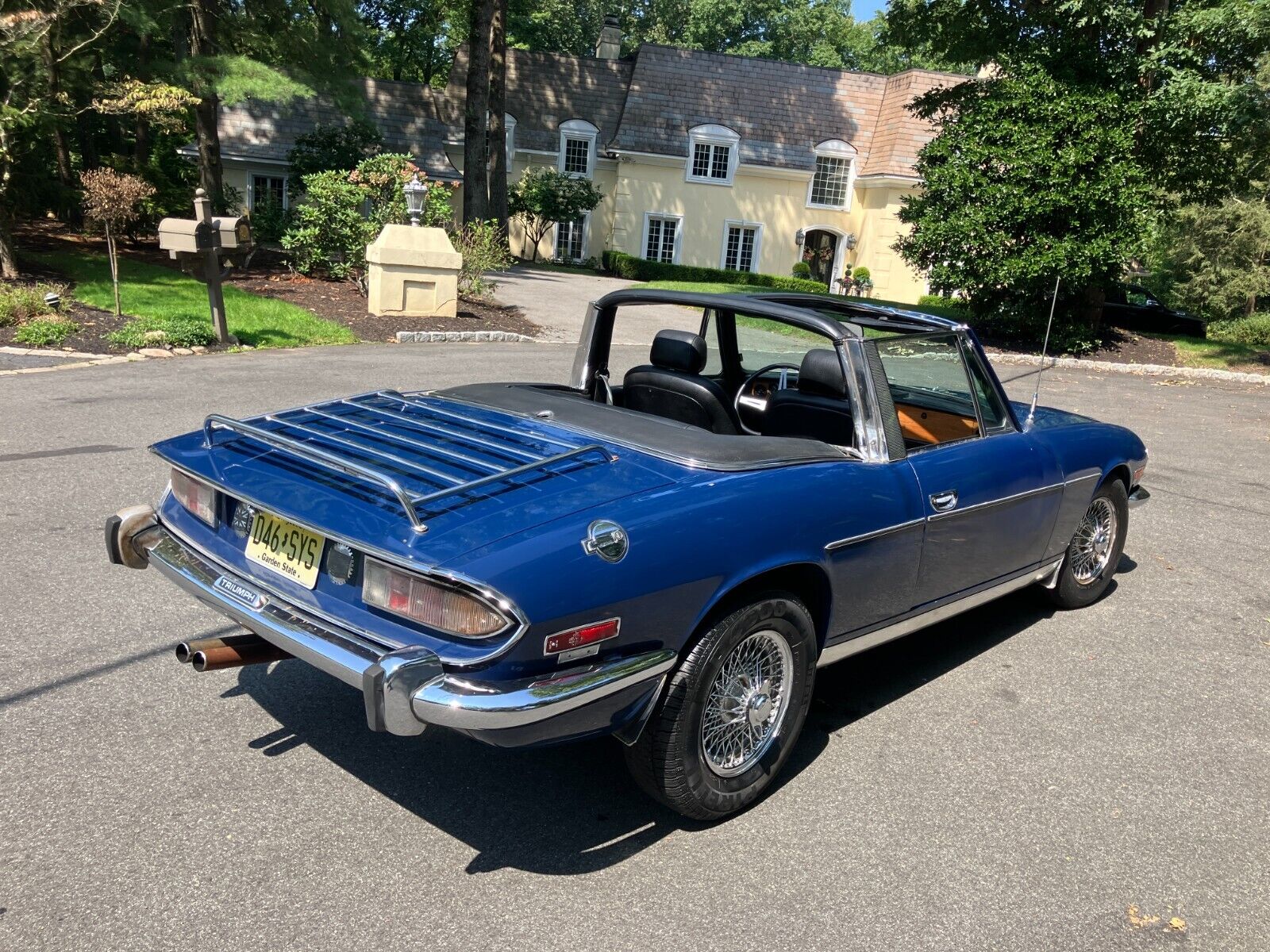 Triumph-Stag-1973-8