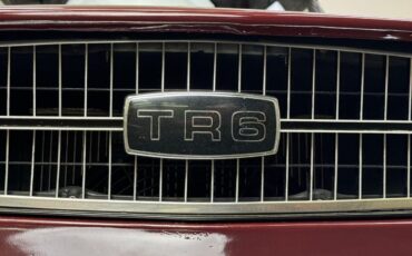 Triumph-TR-6-1971-9