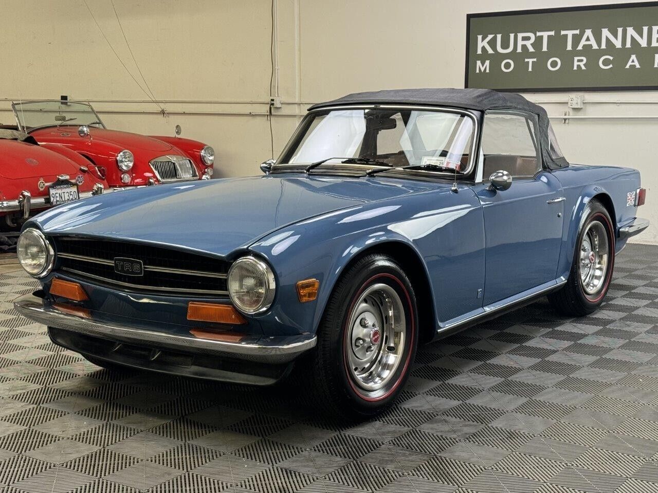 Triumph-TR-6-1973-7