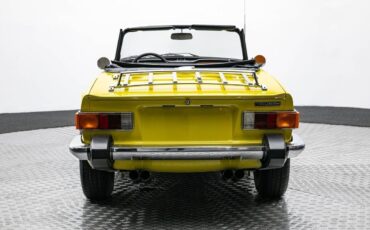 Triumph-TR-6-1974-5