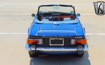 Triumph-TR-6-1974-8