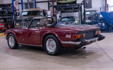 Triumph-TR-6-1975-4