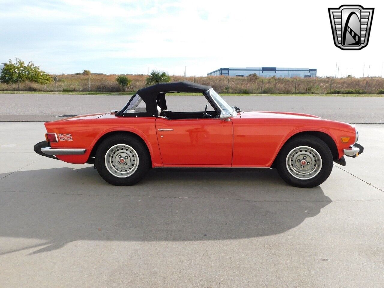 Triumph-TR-6-1976-2