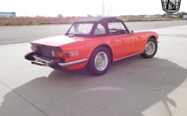 Triumph-TR-6-1976-6