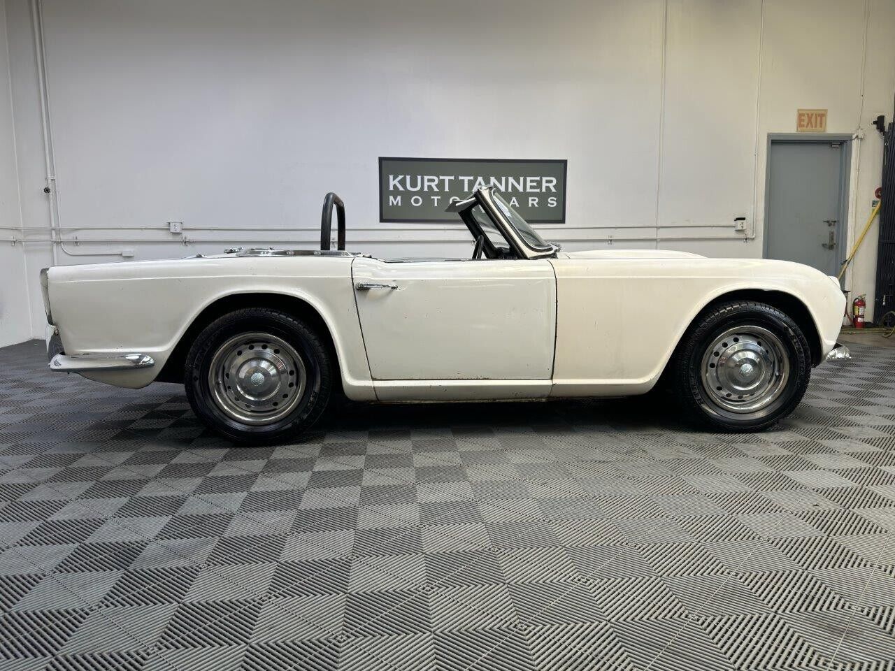 Triumph-TR4-Cabriolet-1963-1