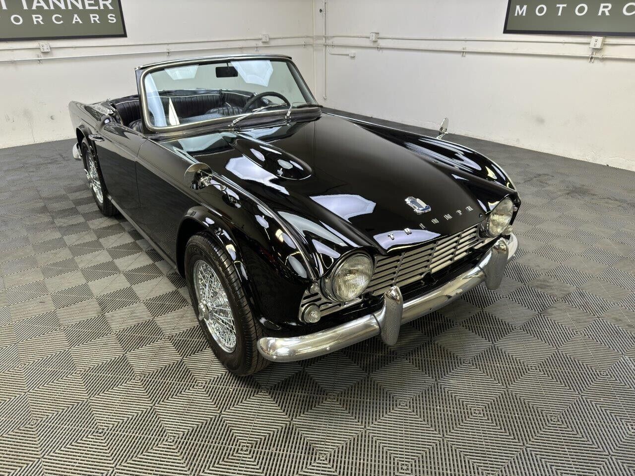 Triumph-TR4-Cabriolet-1964-10