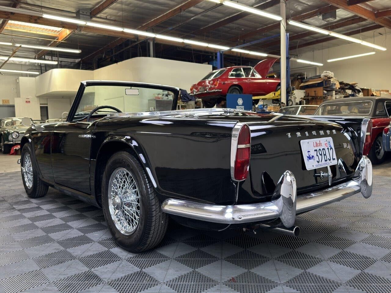 Triumph-TR4-Cabriolet-1964-3