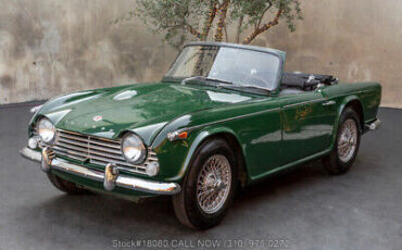 Triumph-TR4A-1966-7