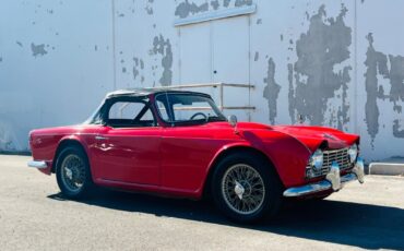 Triumph-TR4A-Cabriolet-1964-18