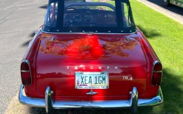 Triumph-TR4A-Cabriolet-1964-25