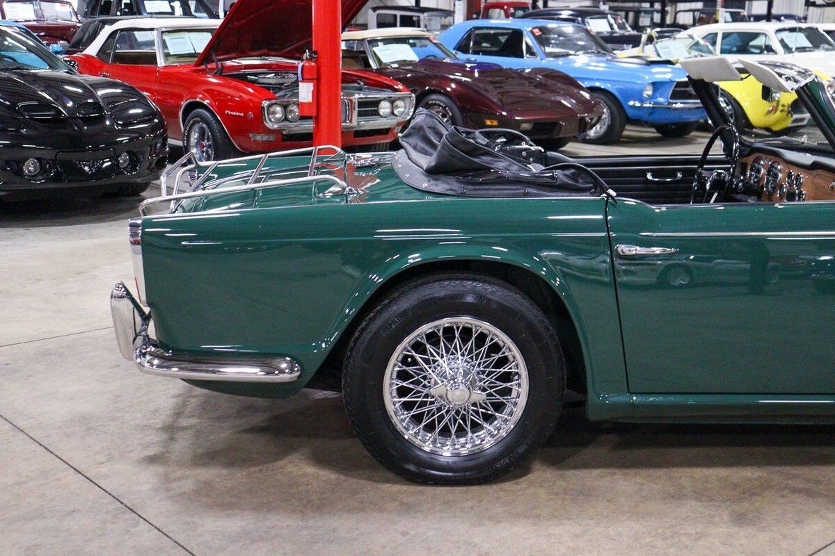 Triumph-TR4A-Cabriolet-1965-7