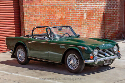 Triumph-TR4A-IRS-1965-2