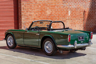 Triumph-TR4A-IRS-1965-6