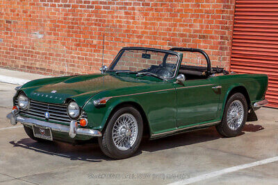 Triumph-TR4A-IRS-1965-7