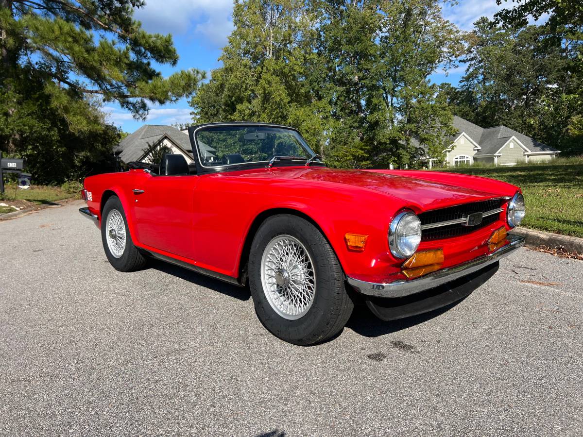 Triumph-Tr-6-1971-6