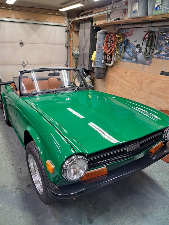 Triumph-Tr6-1971-10