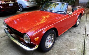 Triumph-Tr6-1972