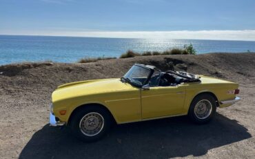 Triumph-Tr6-1973-18