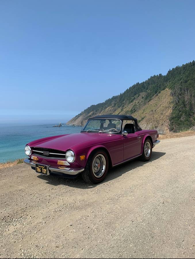 Triumph-Tr6-1974-3